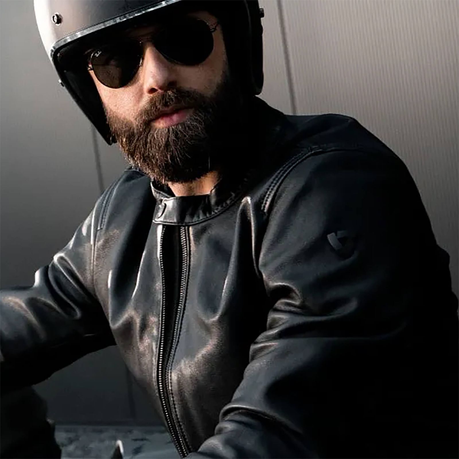 Revit jackson jacket 2025