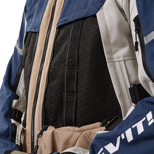 REVIT Sand 5 H20 Jacket Chest Vents