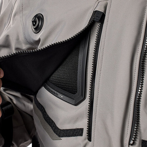 REVIT Vertical GTX Jacket VCS Ventilation